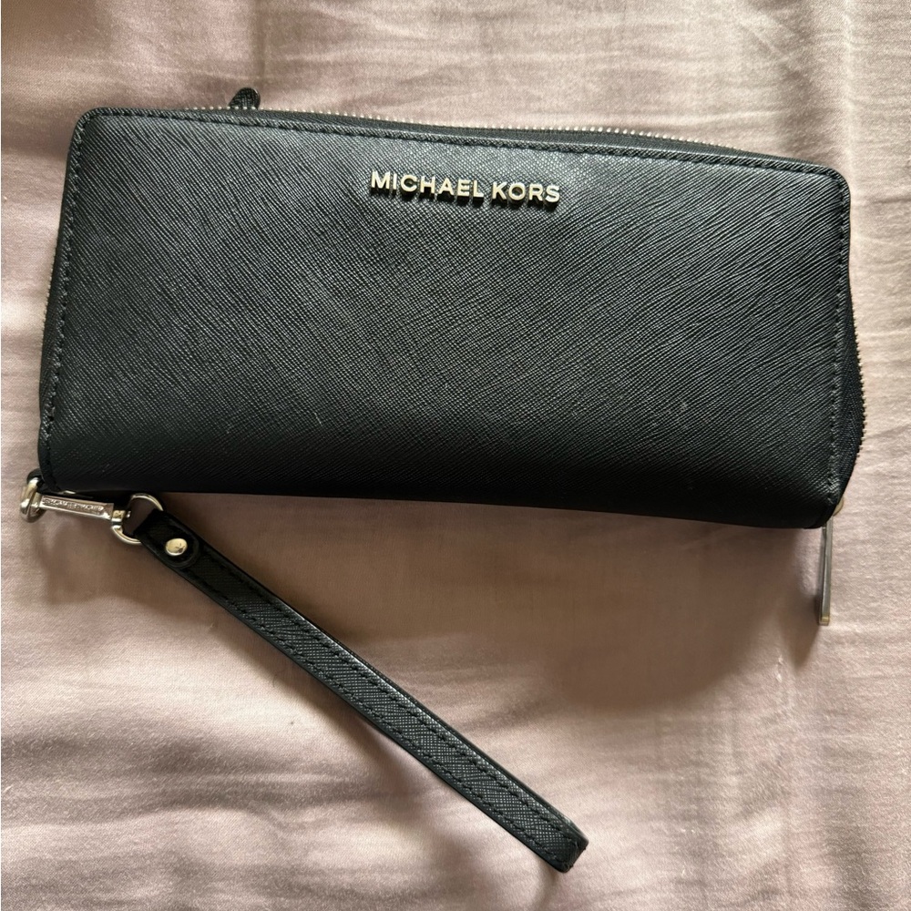 Leather Continental Wristlet